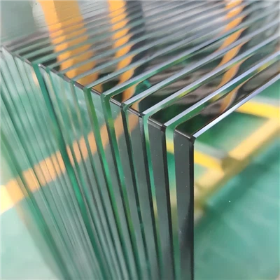 Полностью закаленное стекло